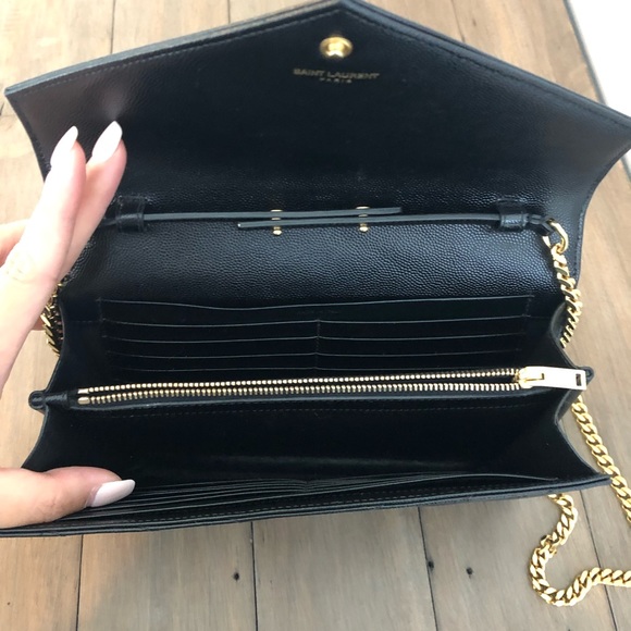 Yves Saint Laurent bag - Picture 7 of 8